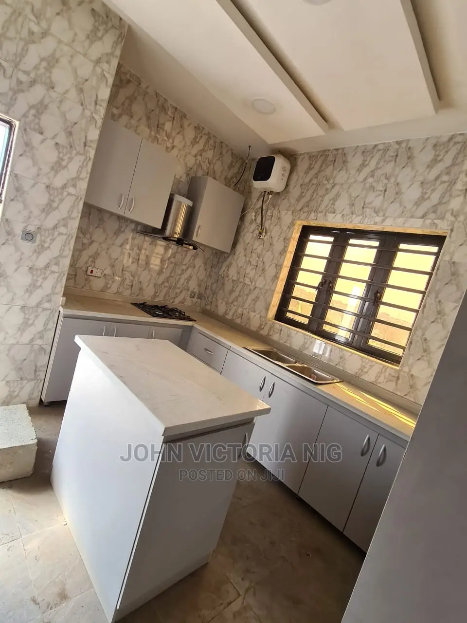 5bdrm Duplex in Magodo Fase One for sale