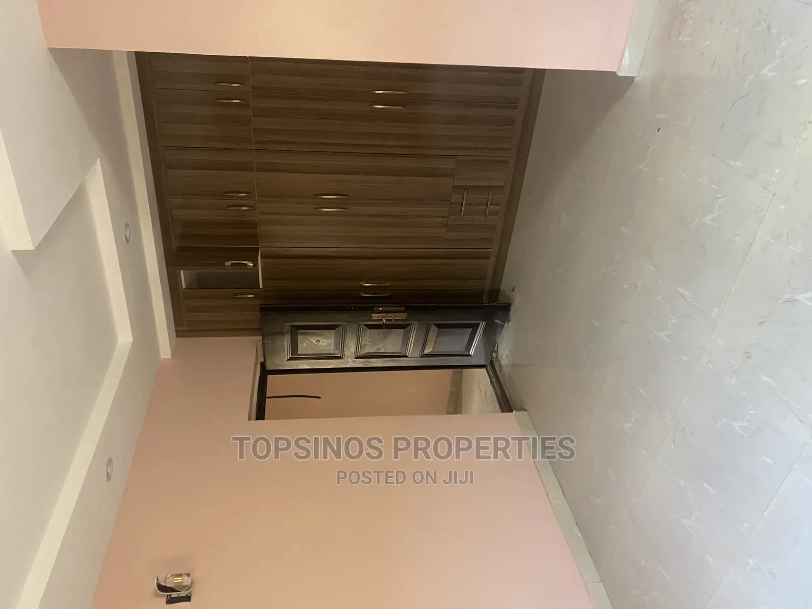 1bdrm Block of Flats in Dawaki for rent