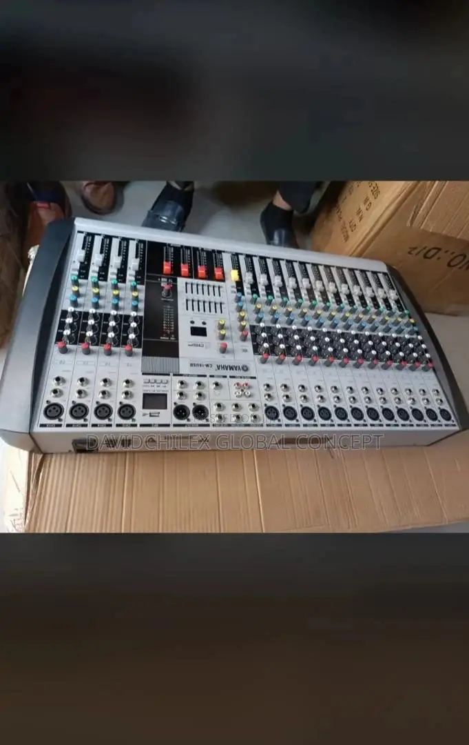 Yamaha 16channel Cm-16 Flat Mixer