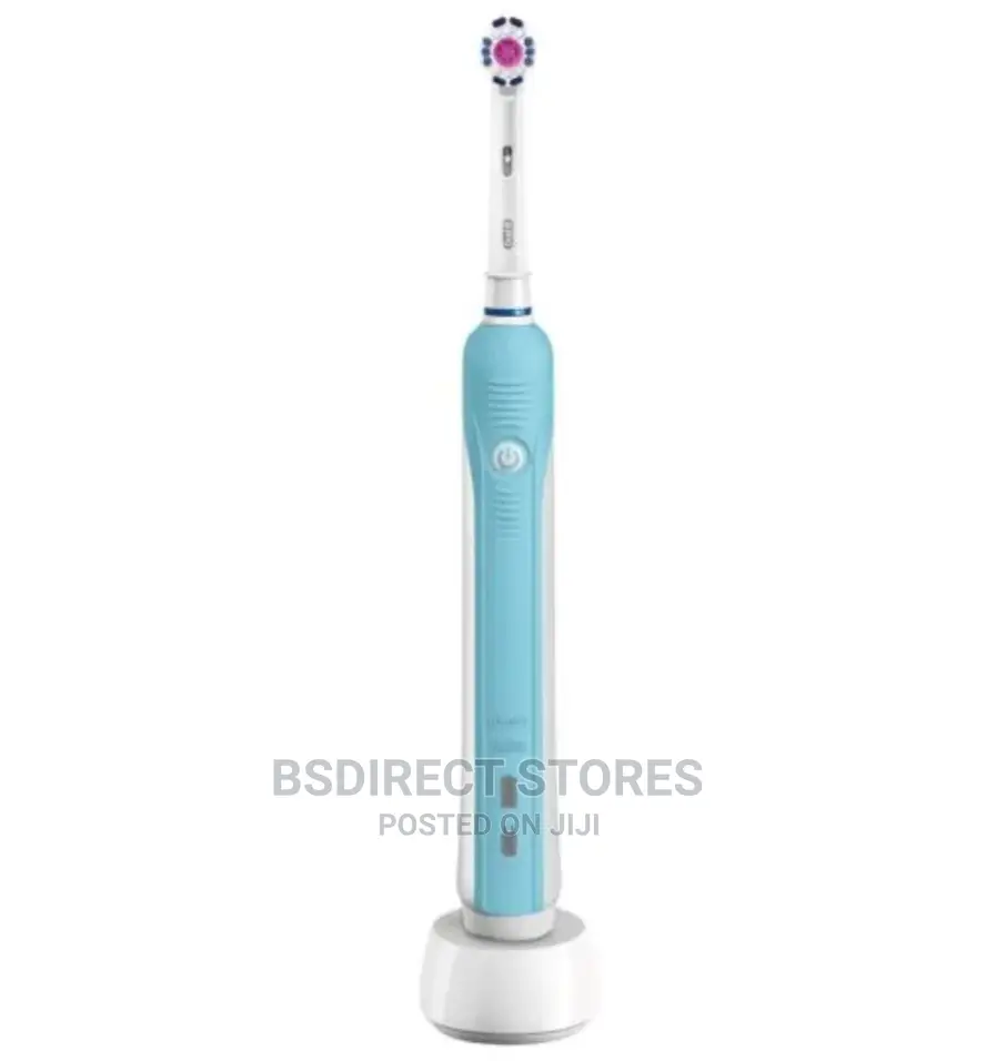 Oral B Pro 600 3D White Electric Rechargeable Toothbrush