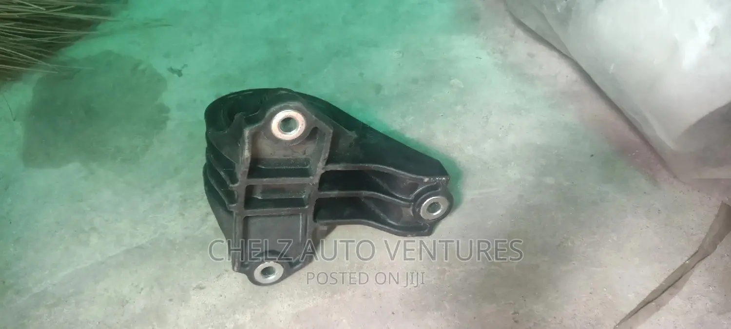 Back Engine Mounting Honda Accord 2013