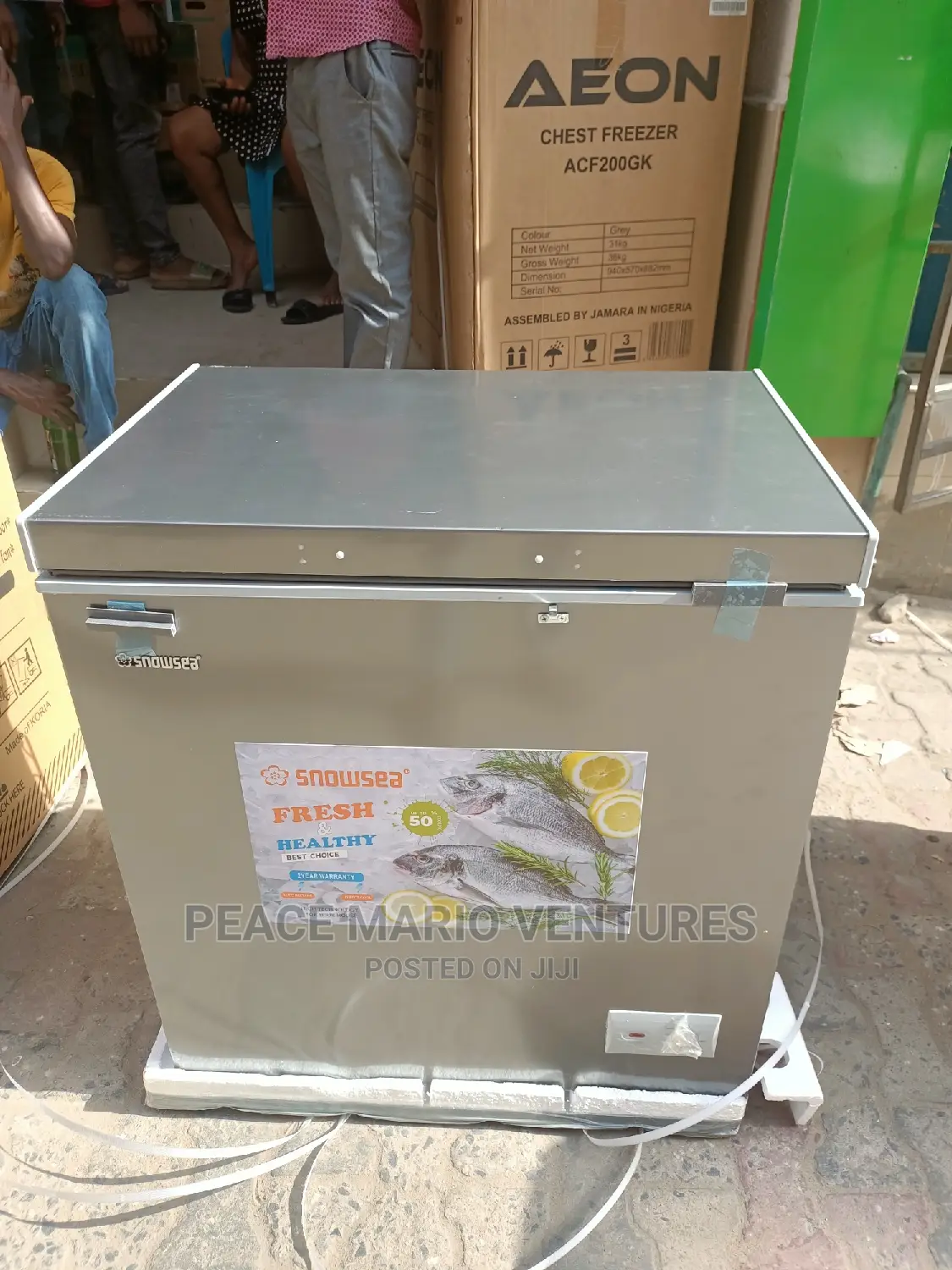 Snowsea Deep Freezer 150L With Transparent Glass and Waranty