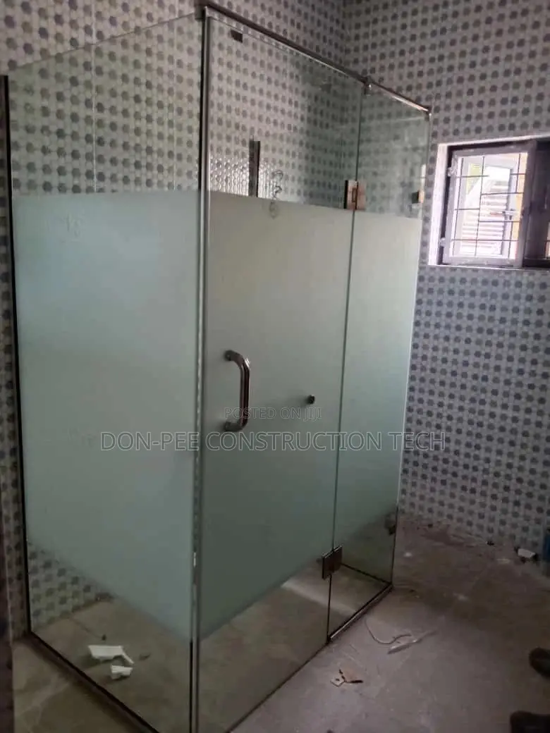 Shower Cubicle
