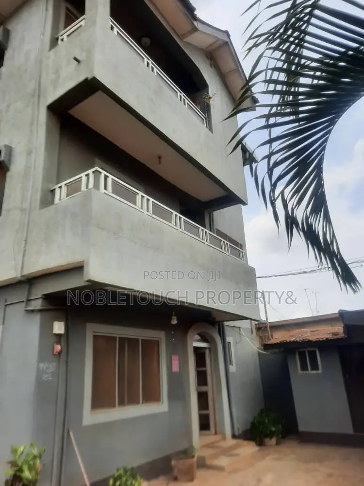 Hospital Building Off Ijegun Ikotun Road