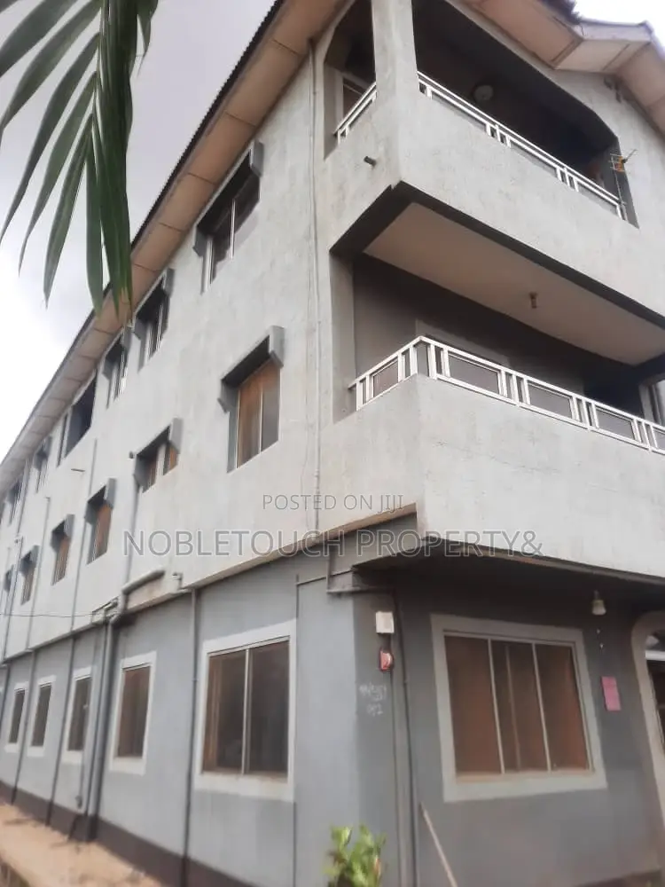 Hospital Building Off Ijegun Ikotun Road