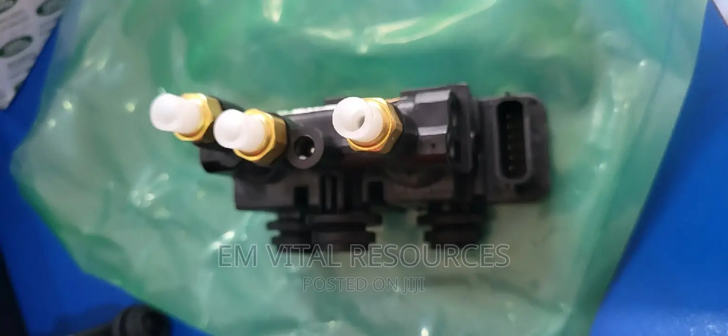 Range Rover Velar Air Valve Block