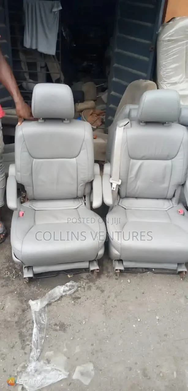 Complete Seat Toyota Slenna 2008