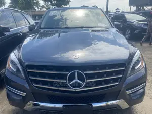 Mercedes-Benz M Class ML 350 4Matic 2013 Gray