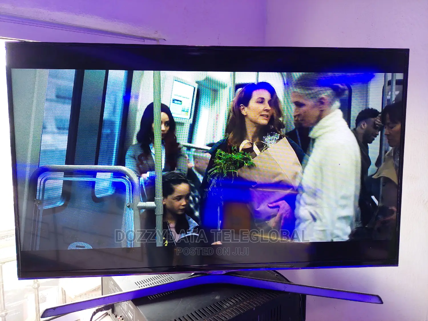 40” Samsung Smart TV |TIZEN OS || Low Power Consumption