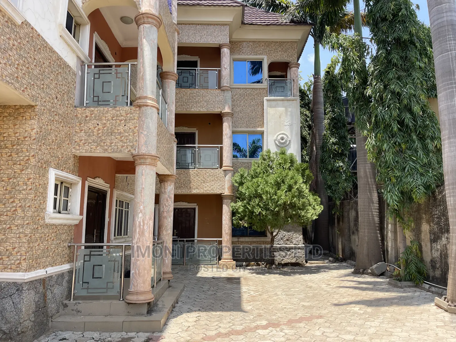 3bdrm Block of Flats in Arab Road, Kubwa for rent