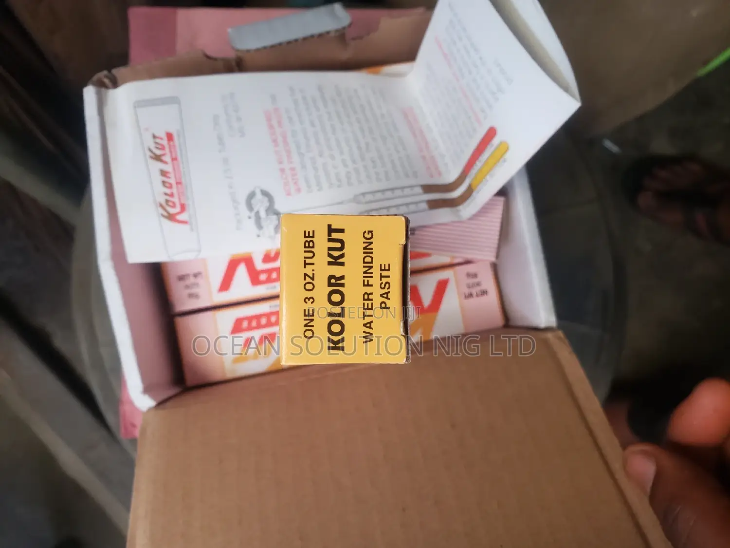 Kulor Kut Water Finding Paste
