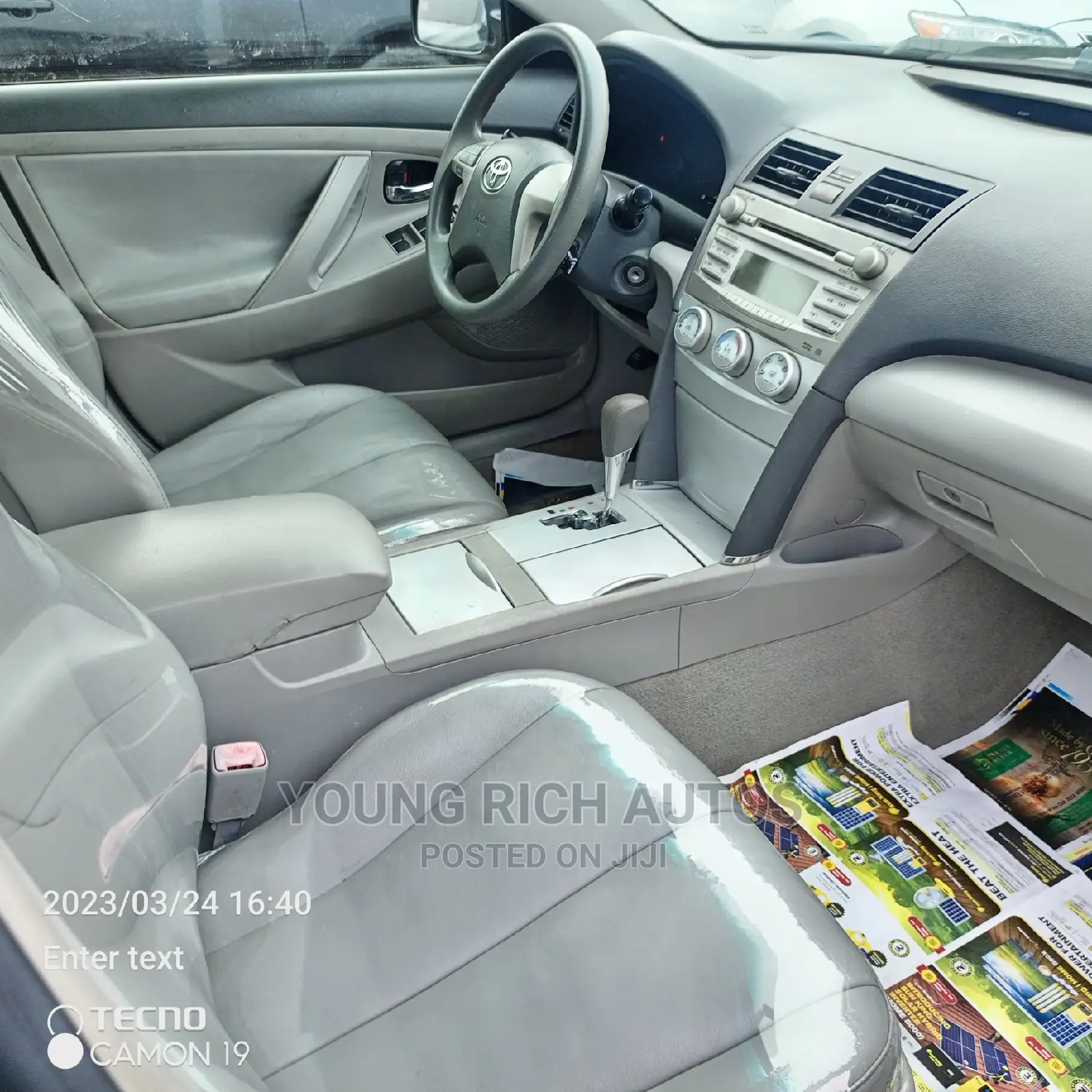 Toyota Camry 2010 Gray