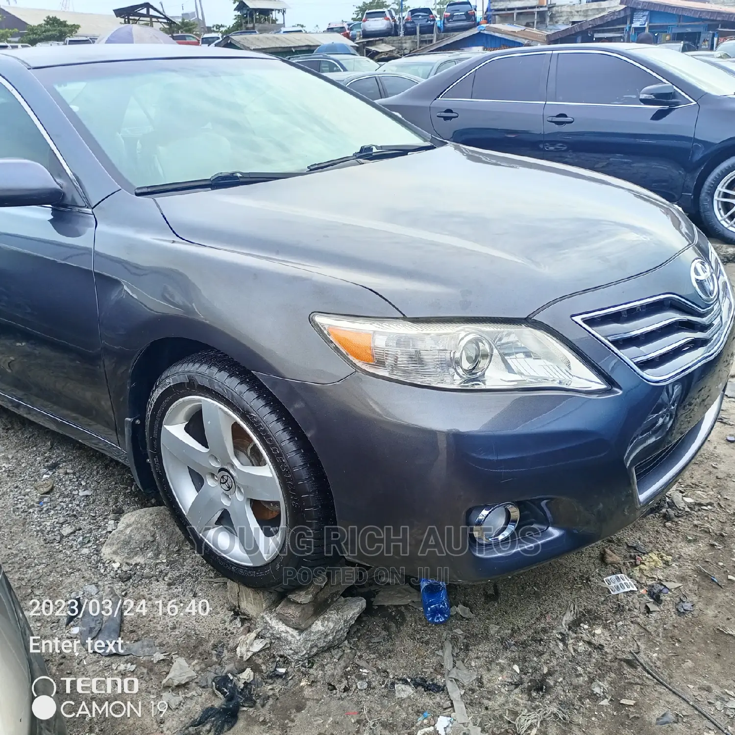 Toyota Camry 2010 Gray
