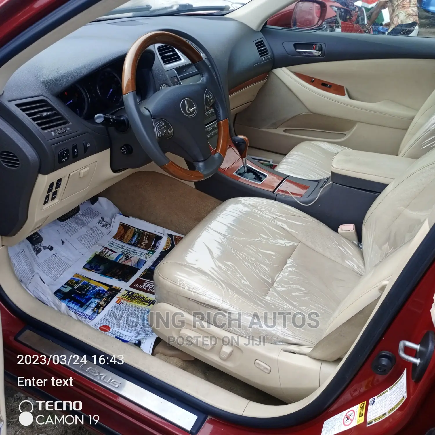 Lexus ES 350 2010 Red