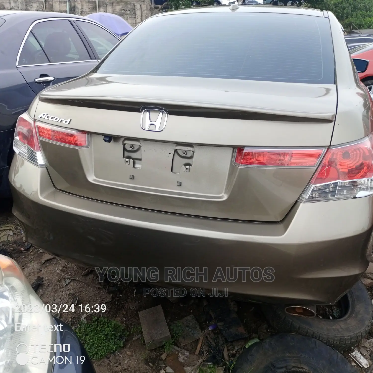 Honda Accord Sedan EX Automatic 2010 Gold