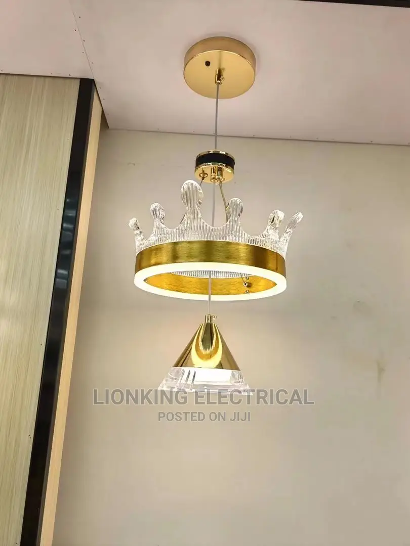 Luxury Ceiling Mounted Crown Dropping Light.