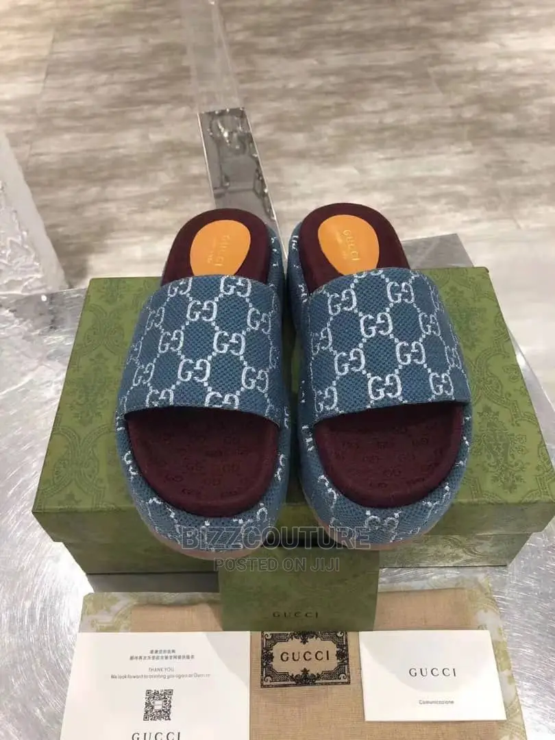 Original GUCCI SLIPPERS for Ladies Available in Store