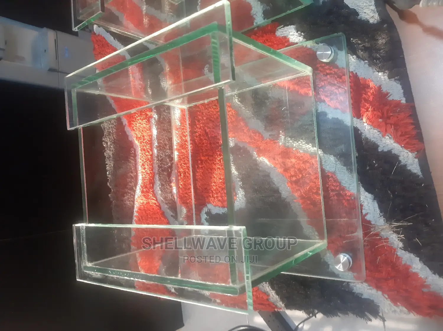 Large Aquarium Glass With Free Light and Filter