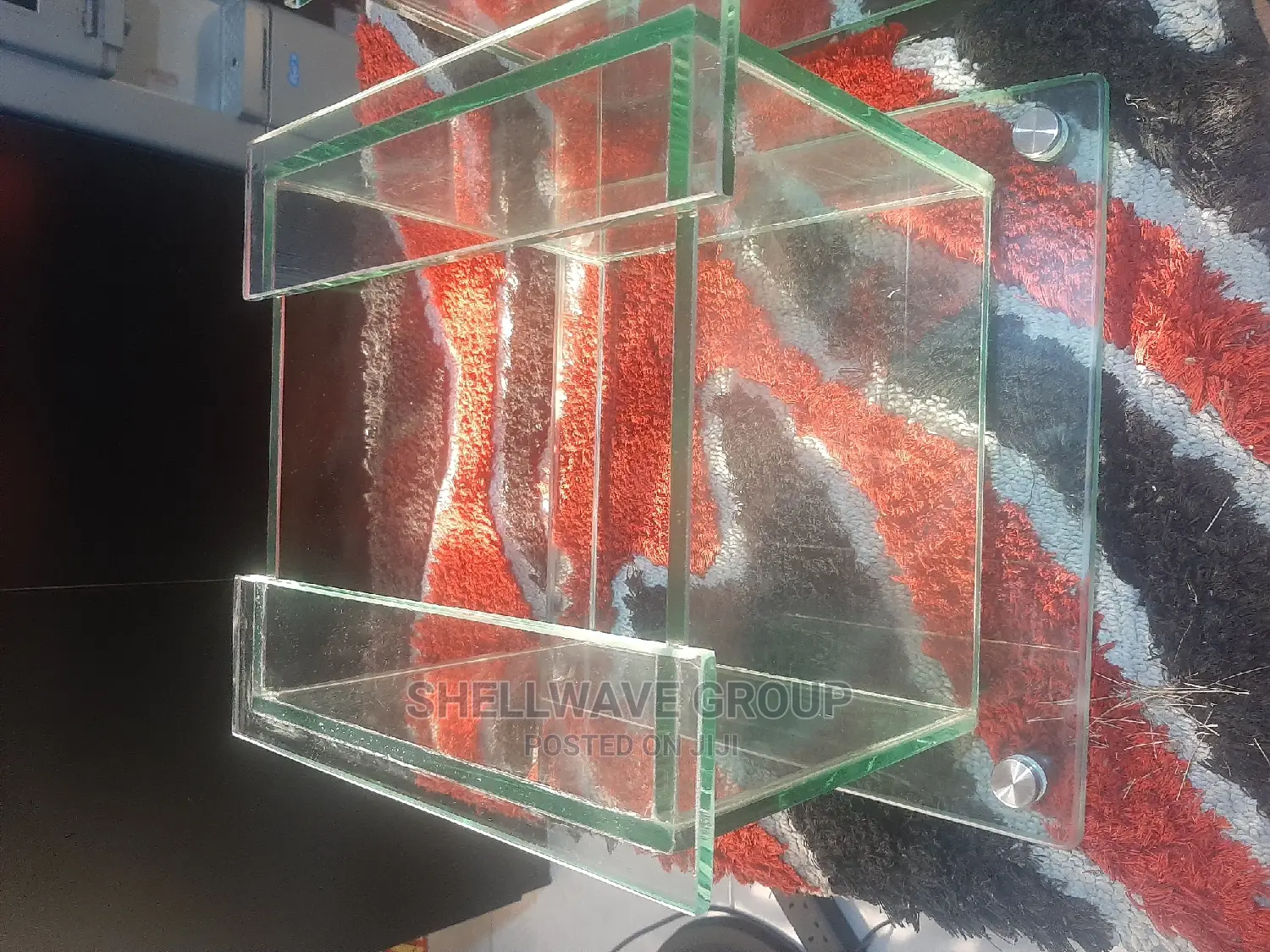 Large Aquarium Glass With Free Light and Filter