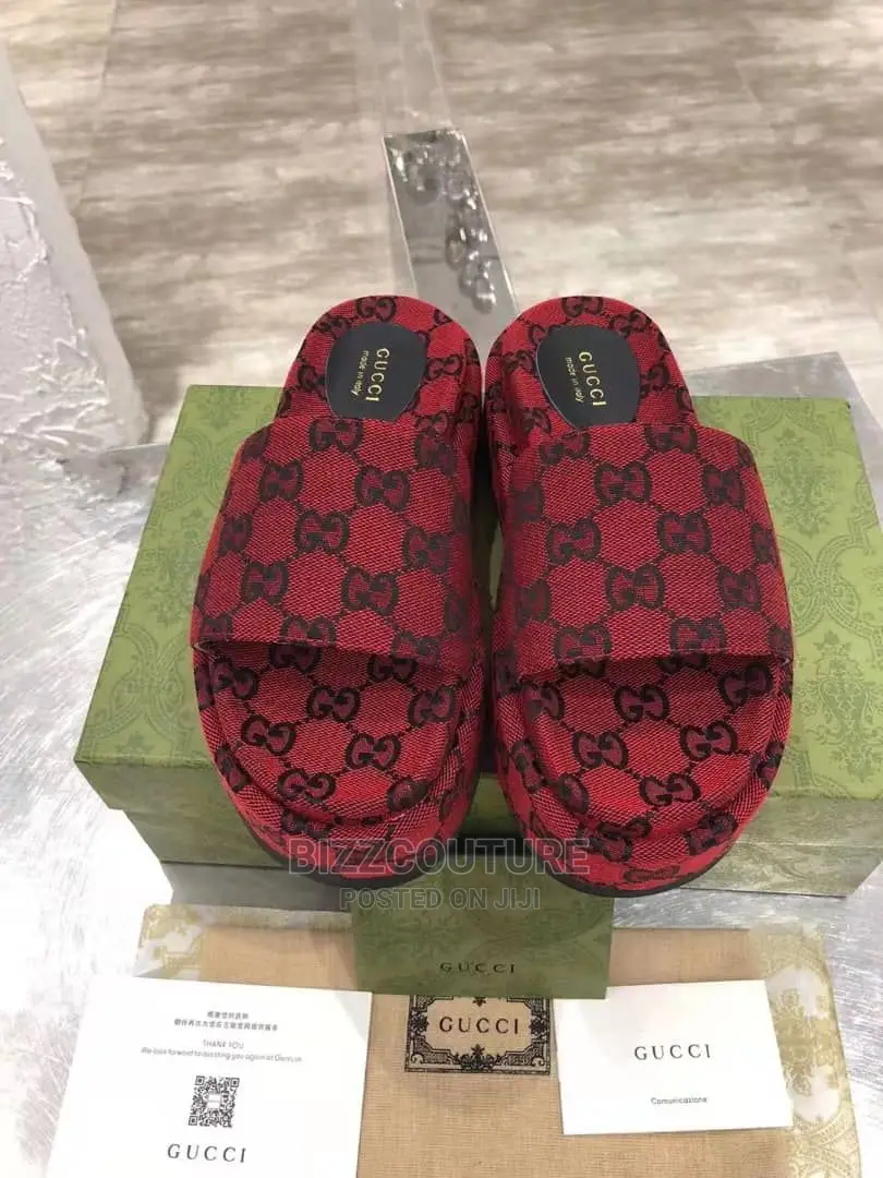 Original GUCCI Slipper for Ladies Available in Store
