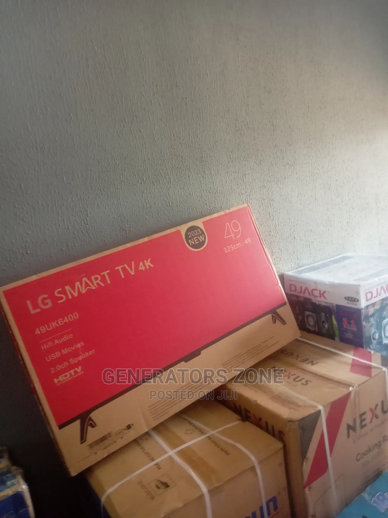 Lg-49-Inch Smart Tv- Uhd ( Stand +Remote)+Netflix+Miracast