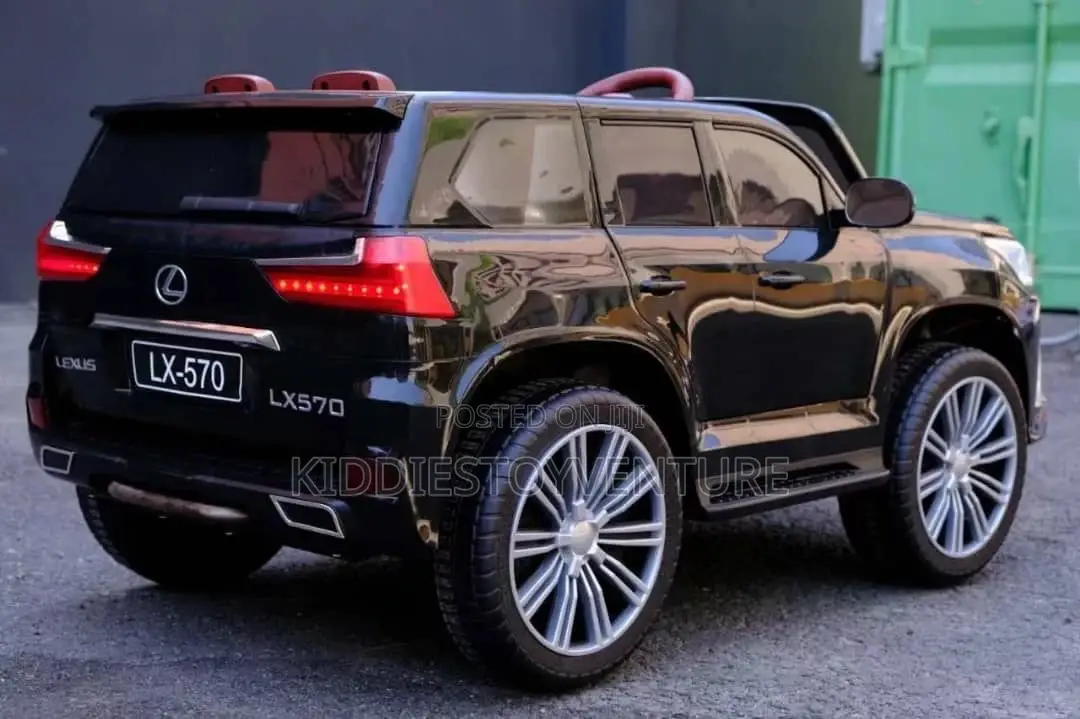 Lexus 570 Rechargeable Ride Car