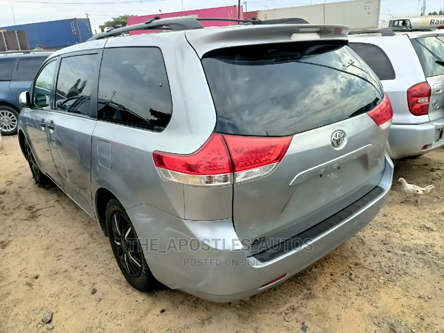 Toyota Sienna LE 7 Passenger Mobility 2011 Silver