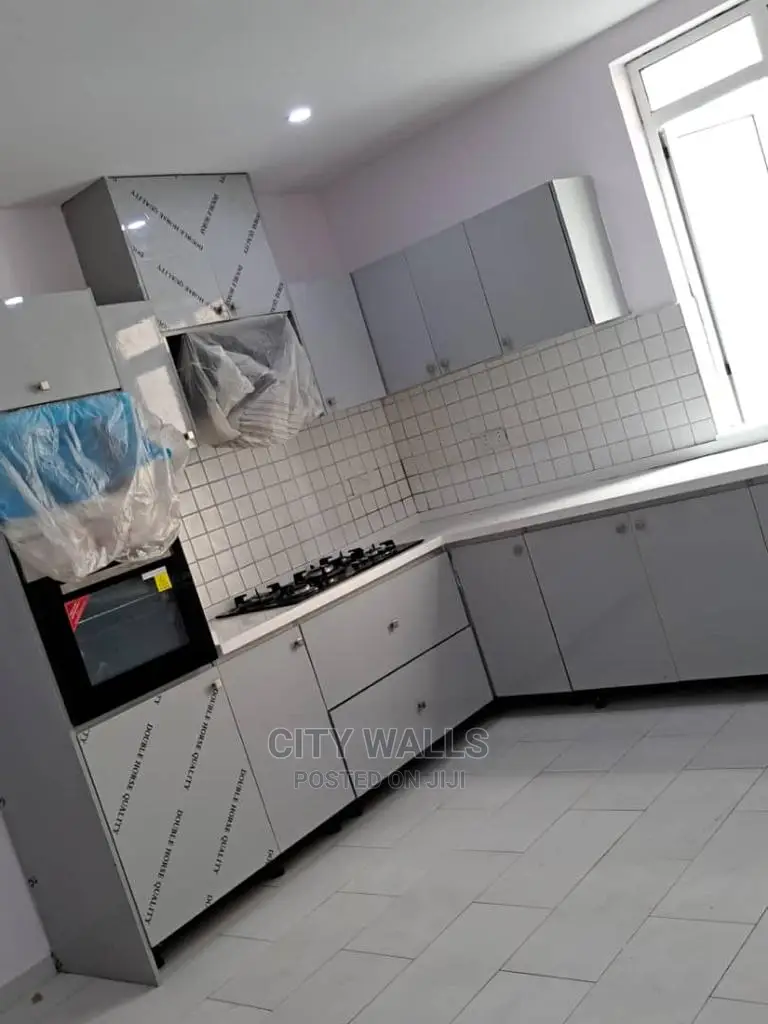 3bdrm Block of Flats in Victoria Island Extension for rent