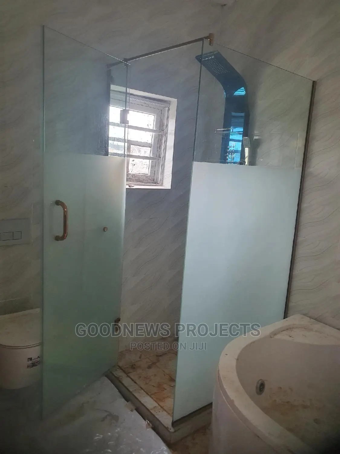 Gold Accessories Glass Cubicle
