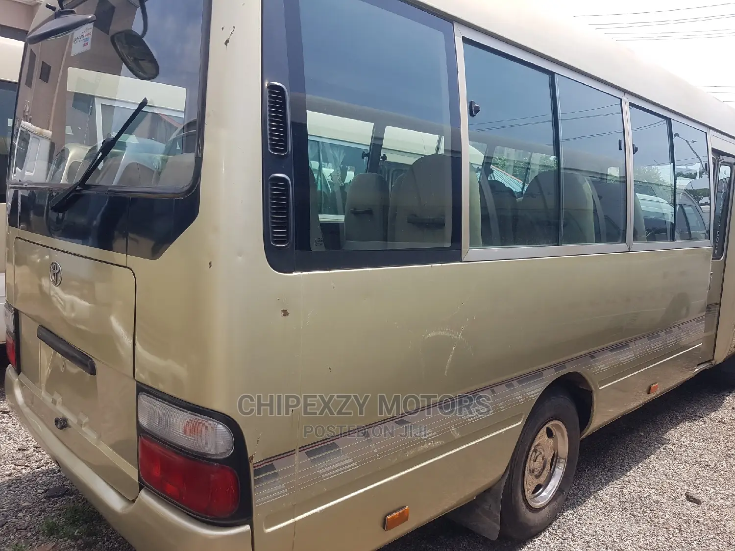 Toyota Coaster 2015 Gold