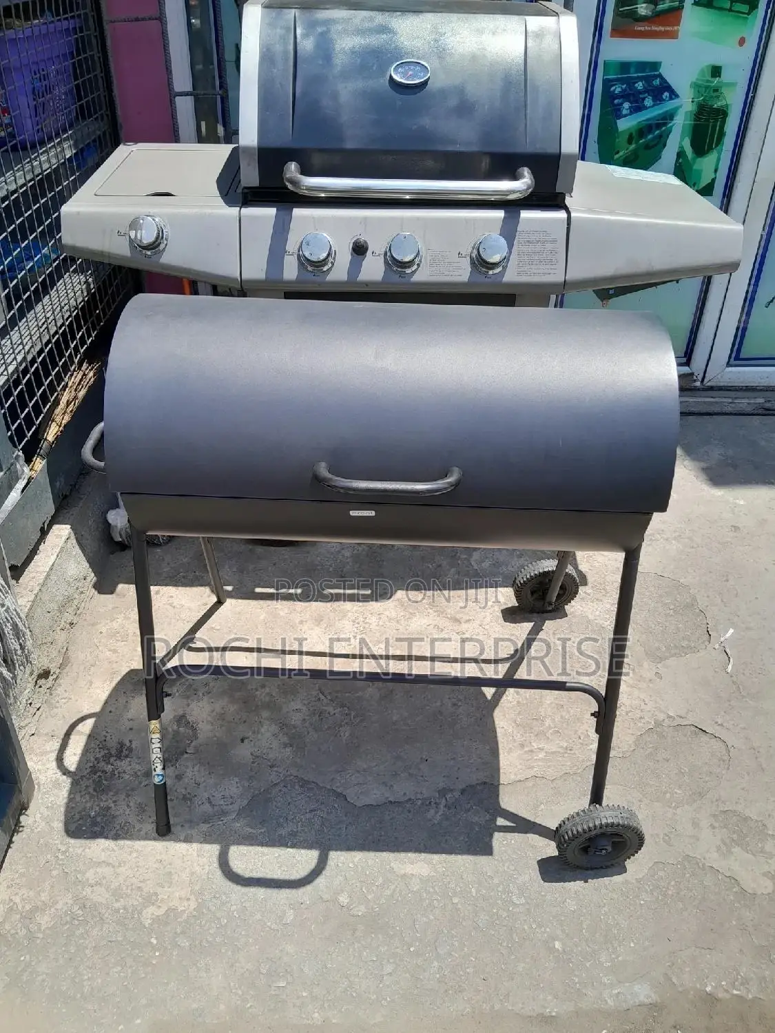 Charcoal Barbecue Grill BBQ Grill