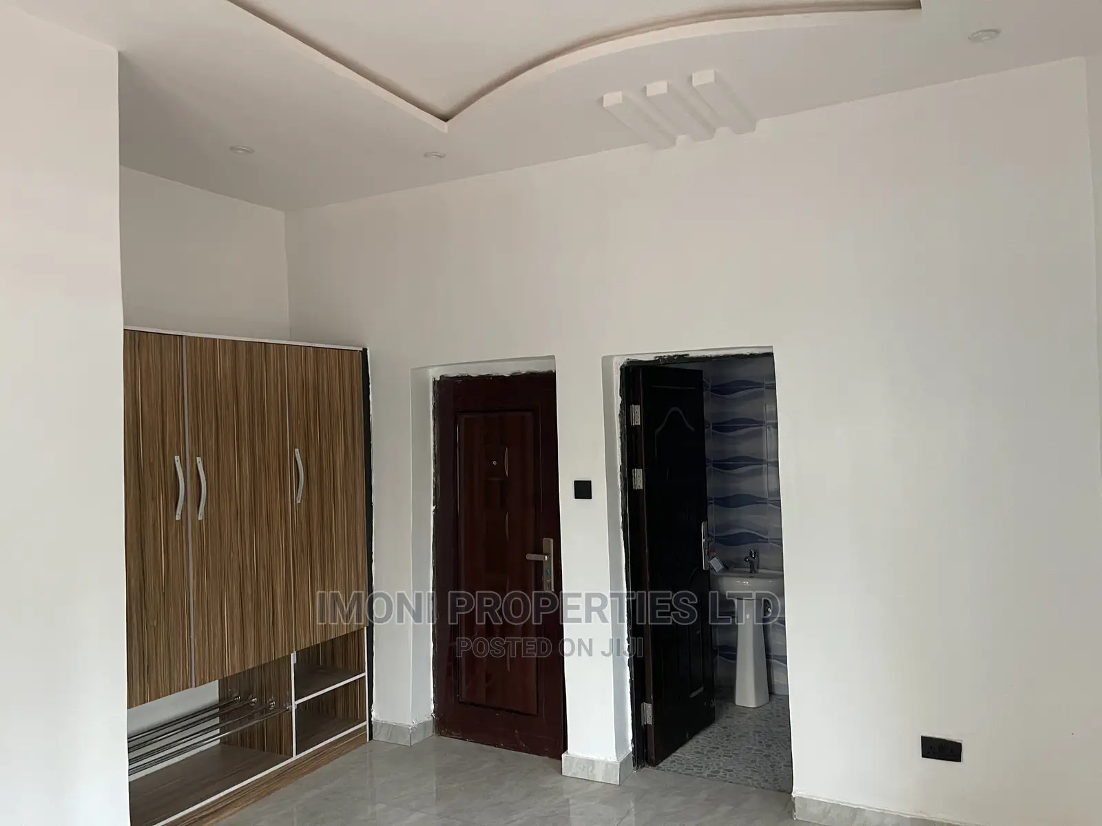 2bdrm Block of Flats in Sagwari, Dutse-Alhaji for rent