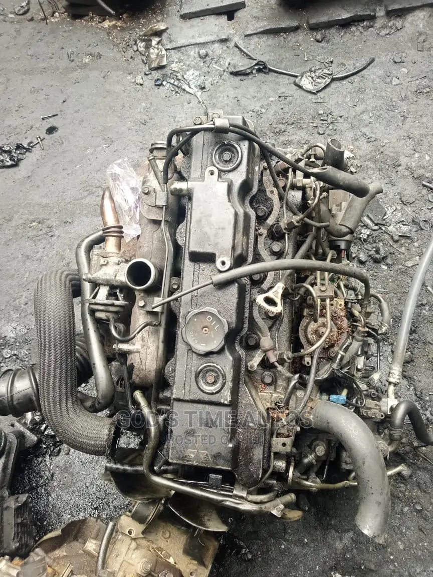 Mitsubishi Pajero Engine 4m40 Diesel Engine Turbocharger