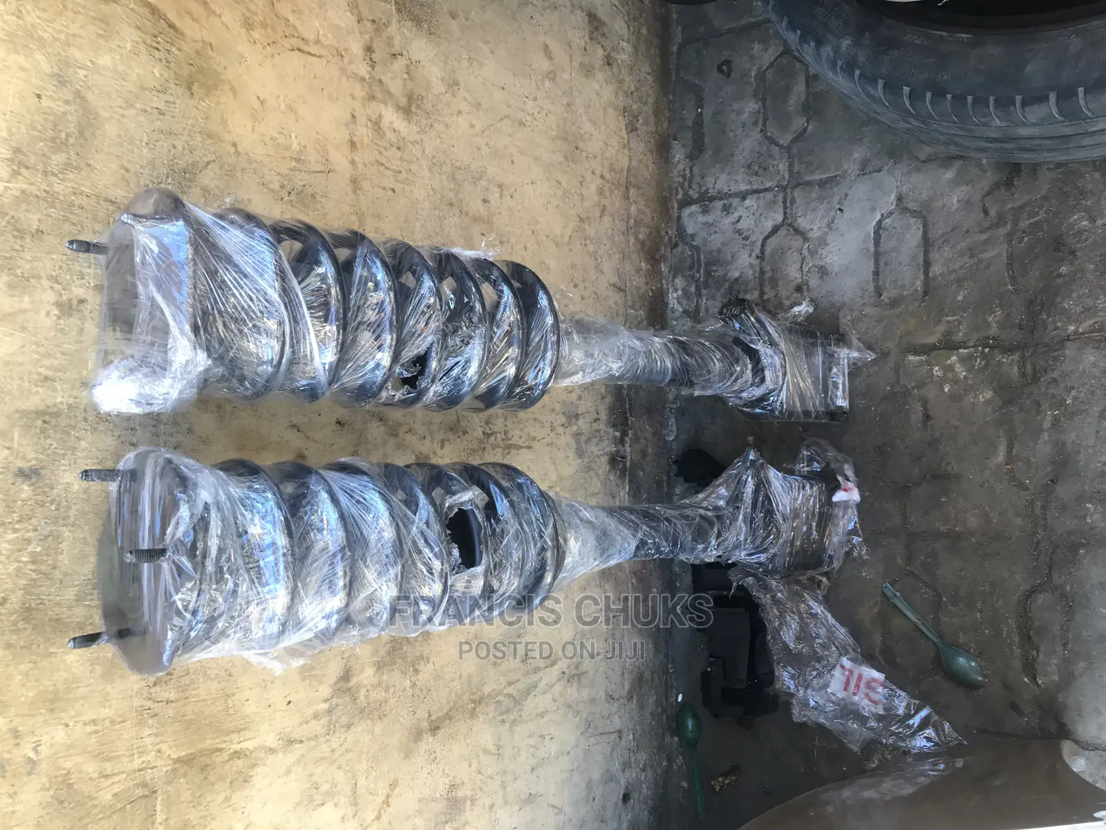 Complete Front Shocks for Mercedes Benz ML350 and GL450 W164