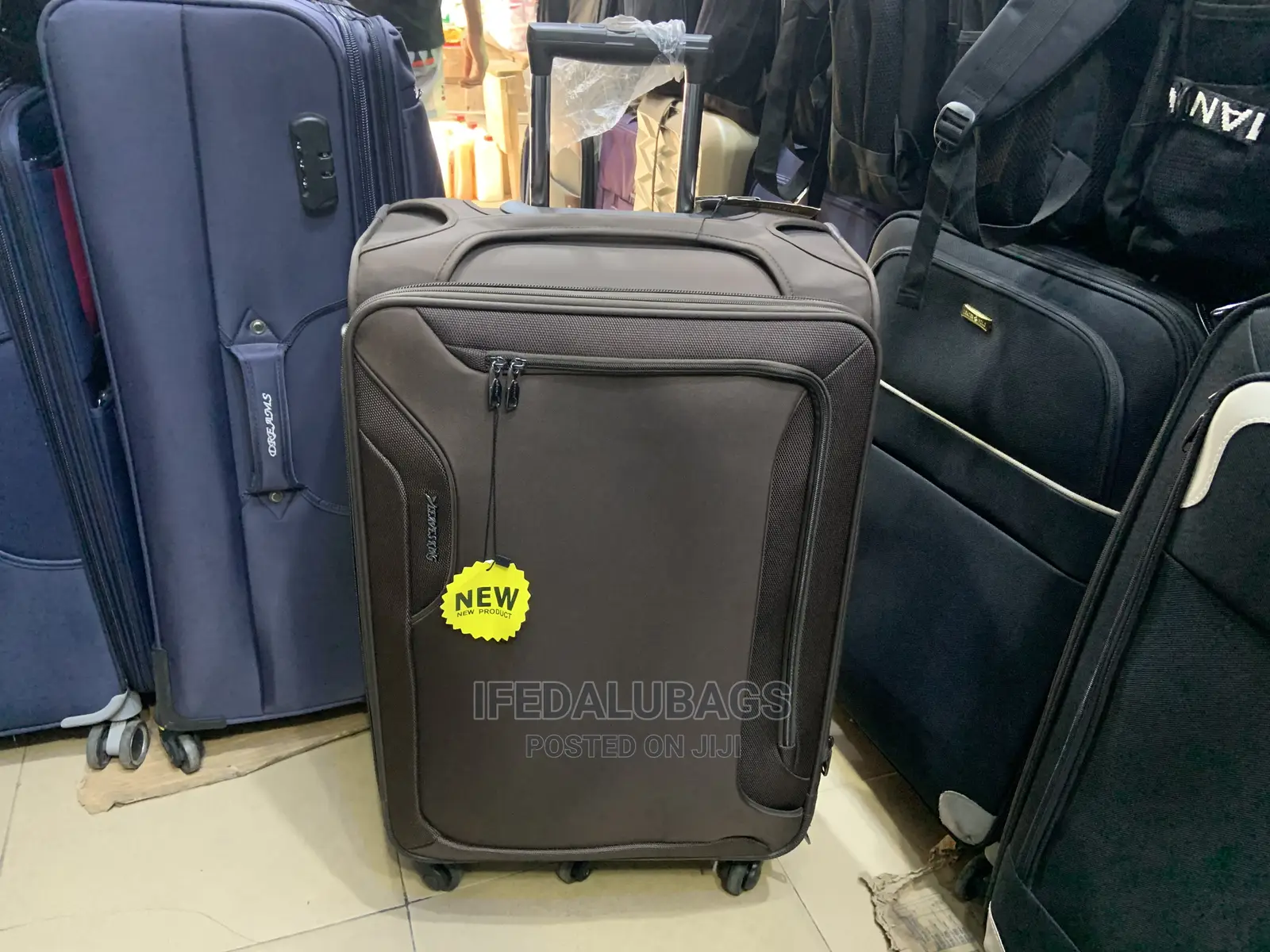 Medium Size Imported Quality Leaves King Traveling Luggage