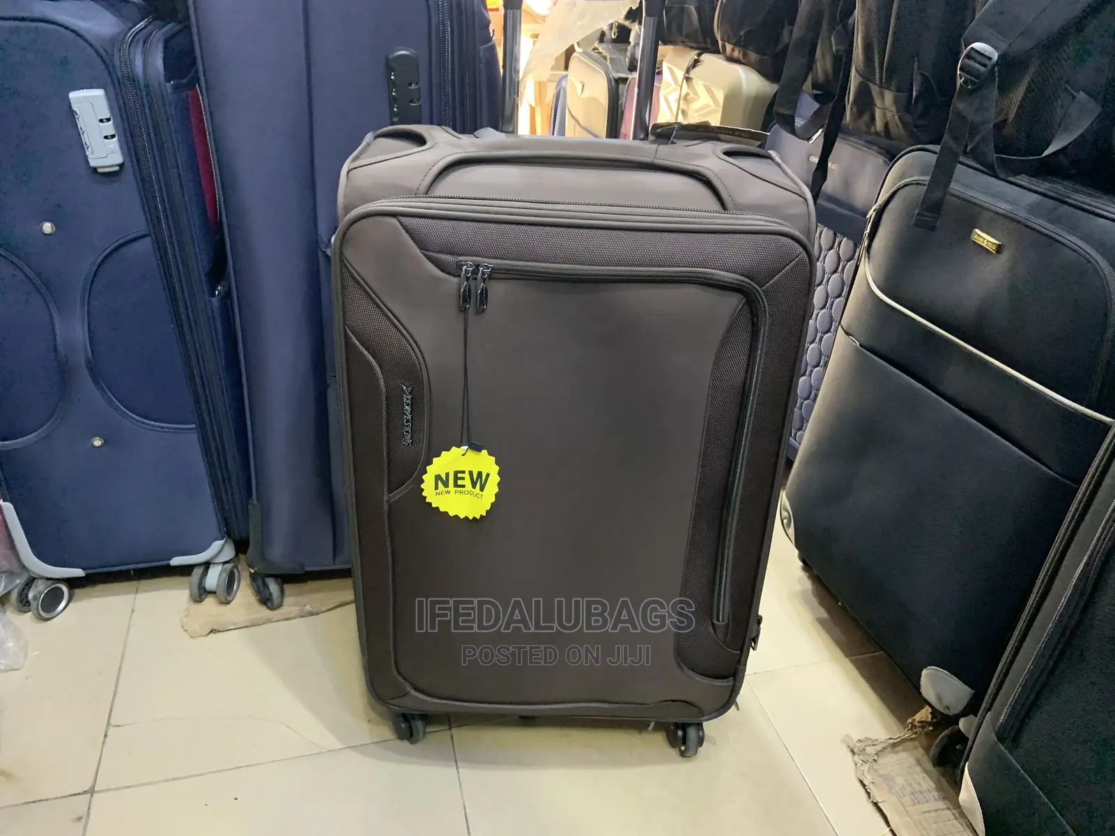 Medium Size Imported Quality Leaves King Traveling Luggage