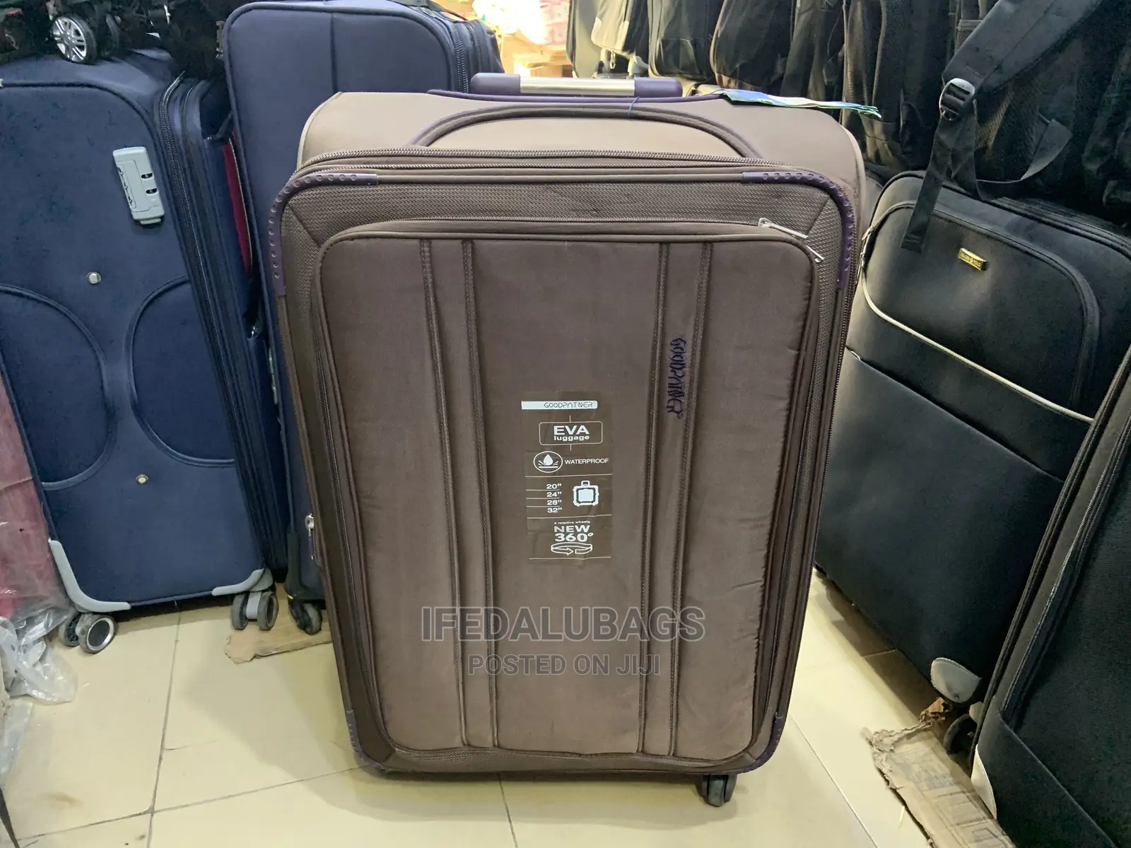 Big Size Quality Imported Traveling Luggage
