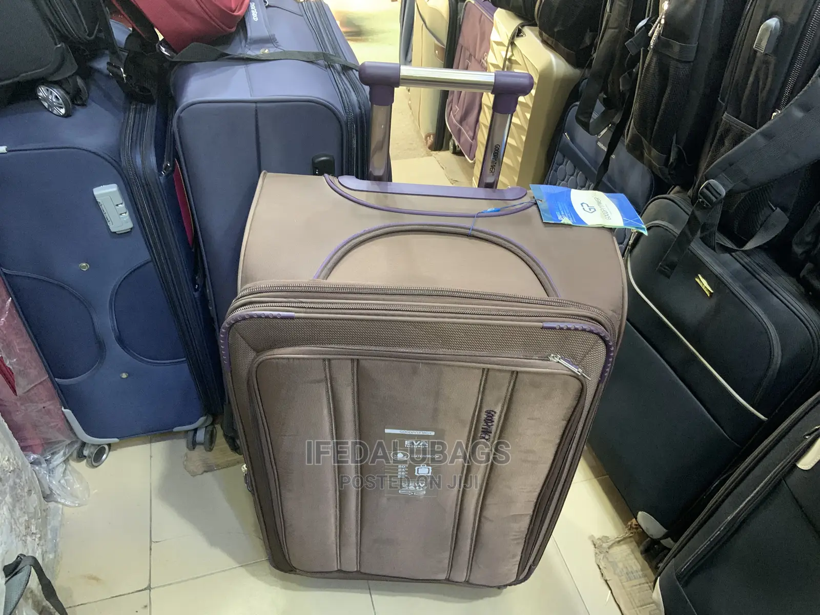 Big Size Quality Imported Traveling Luggage