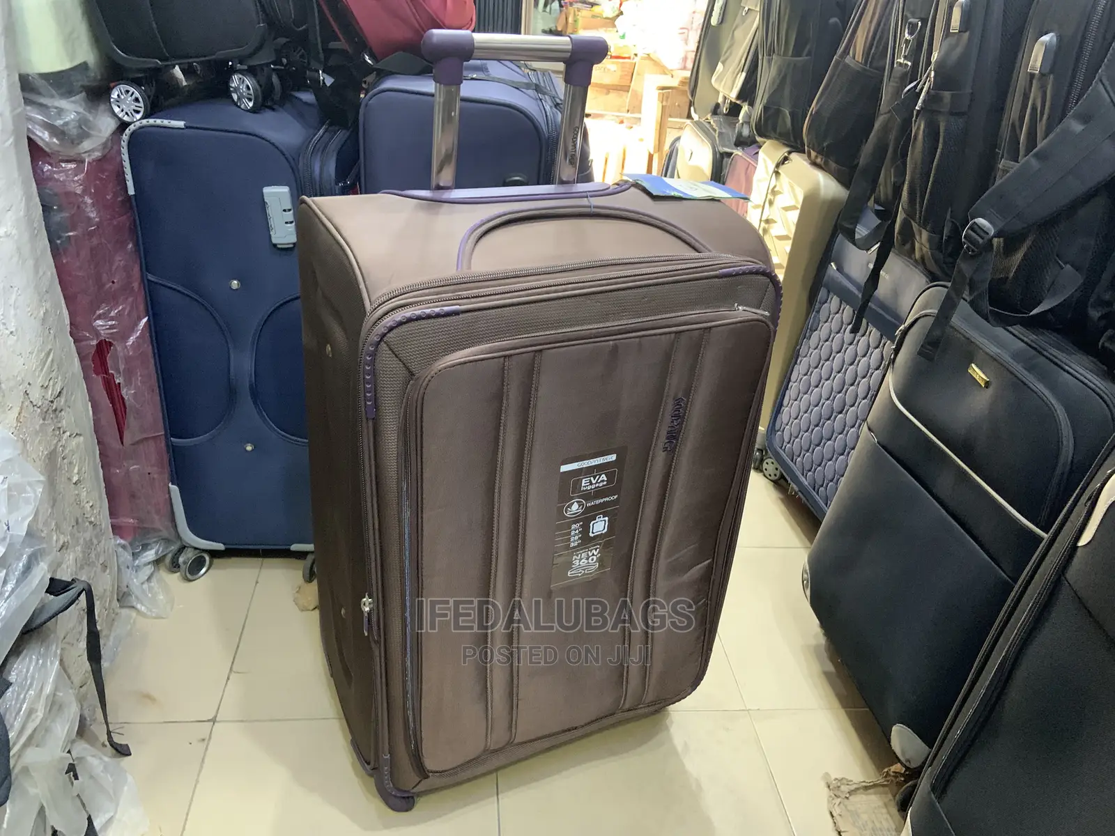 Big Size Quality Imported Traveling Luggage