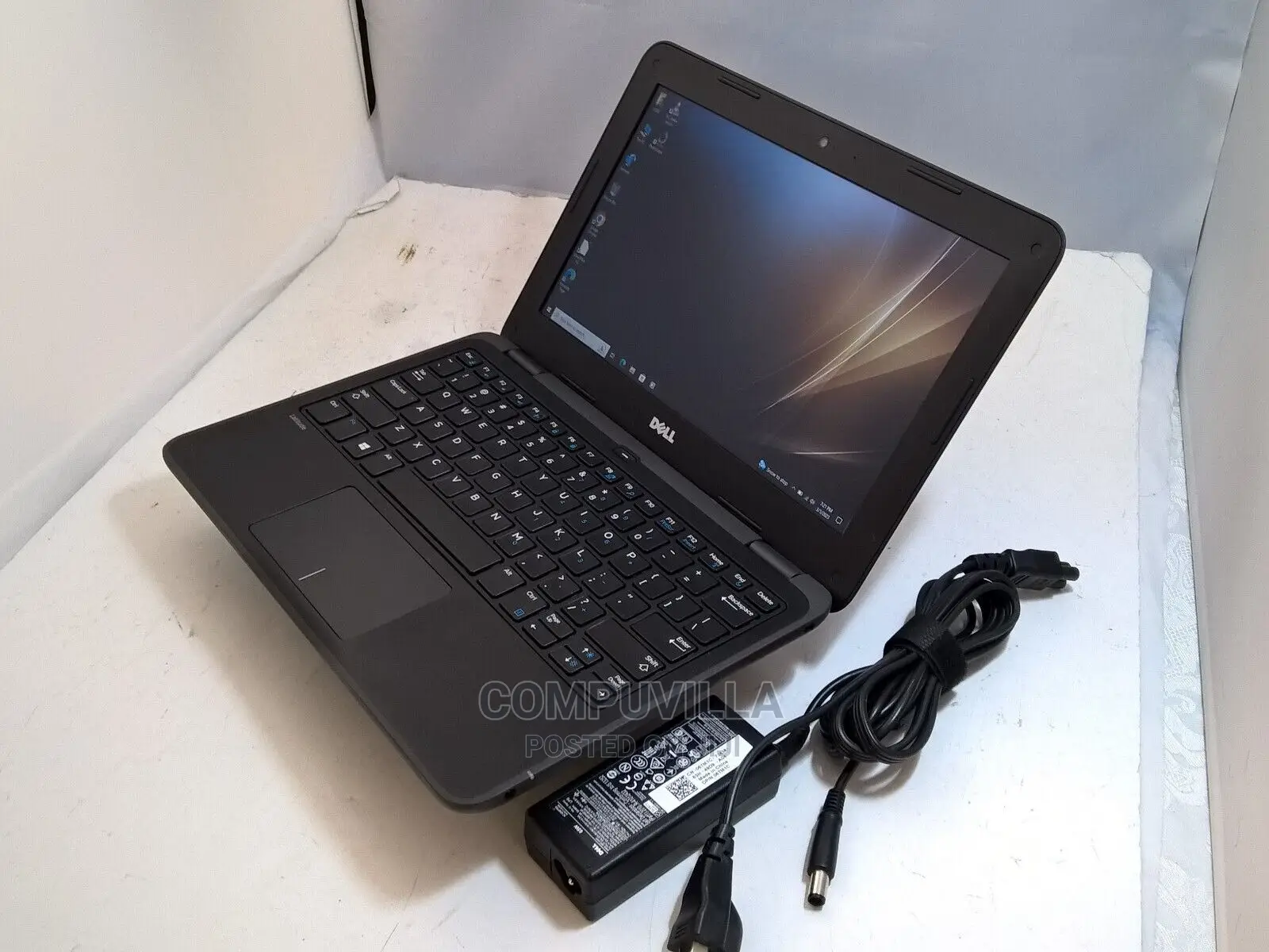 Laptop Dell Latitude 11 3180 4GB Intel Celeron SSD 128GB