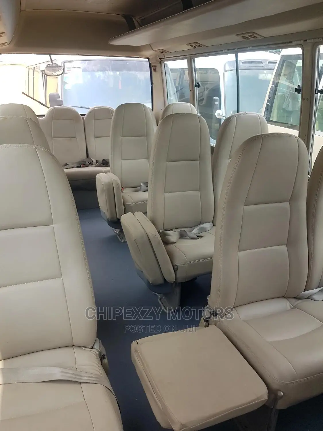 Toyota Coaster 2015 Gold