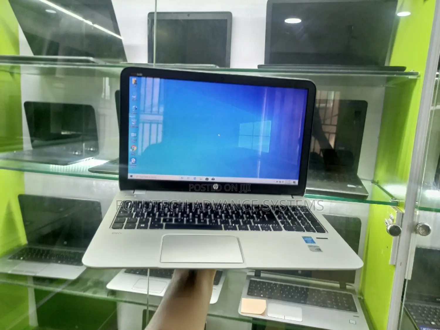 Laptop HP Envy 15t 12GB Intel Core I7 HDD+SSD 512GB