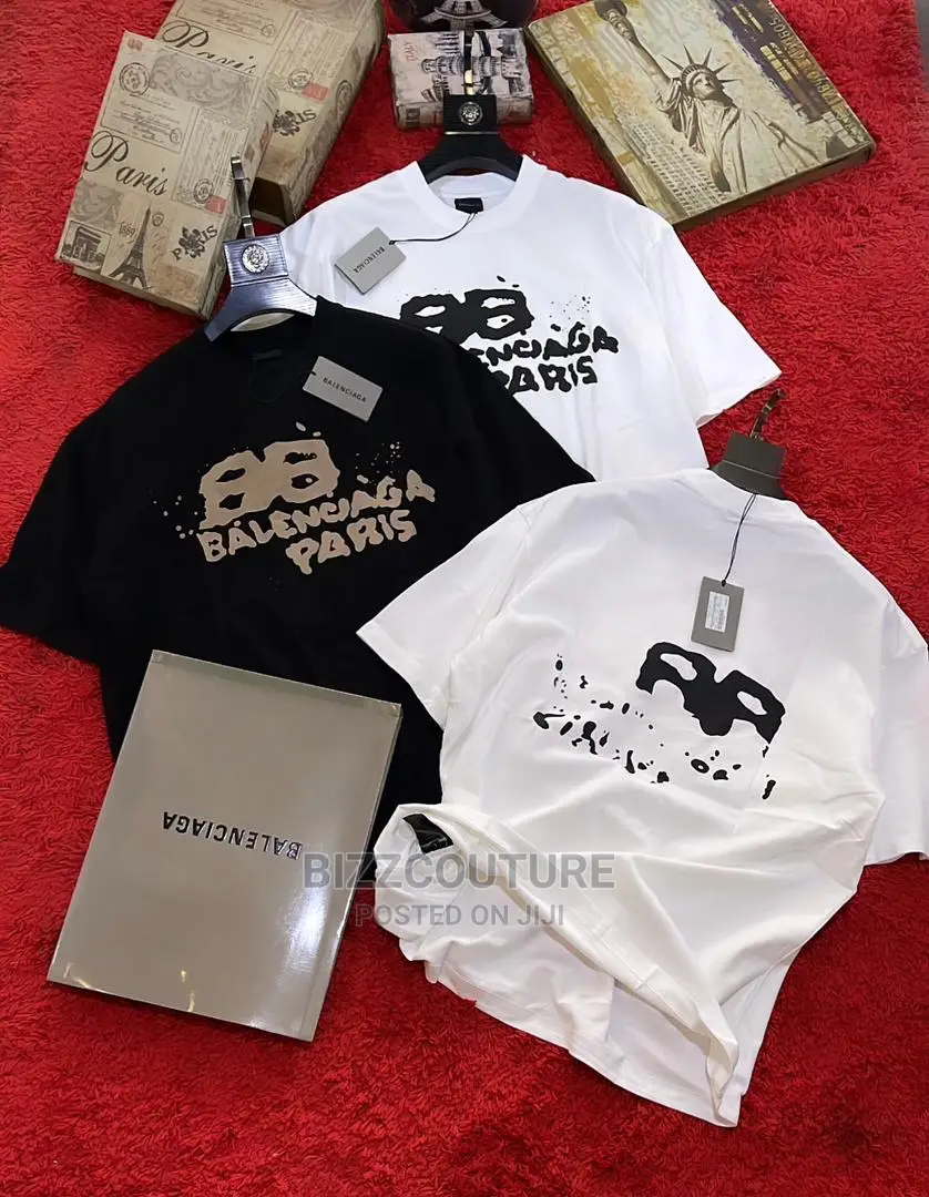 Original BALENCIAGA T-Shirts Available in Store
