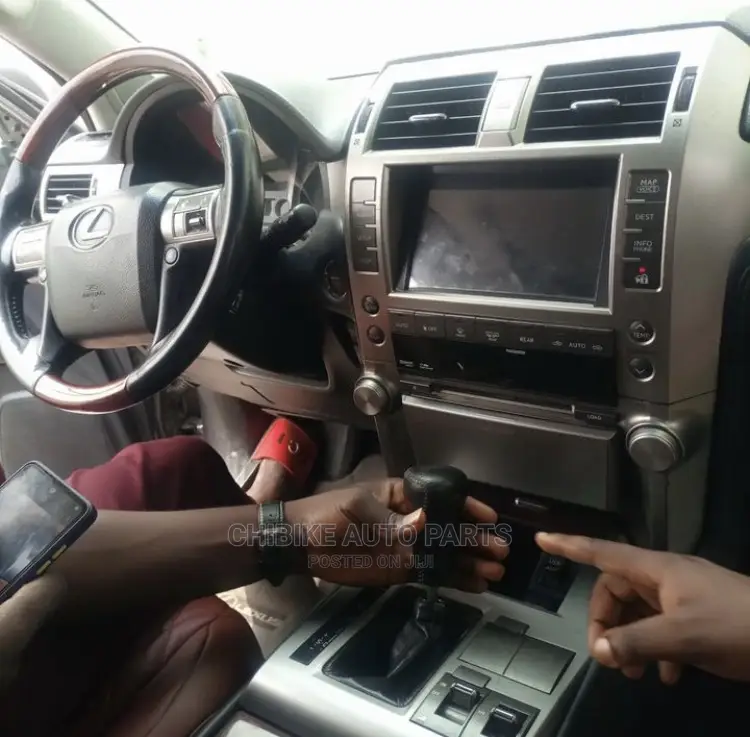 GX460 Lexus Tesla Android