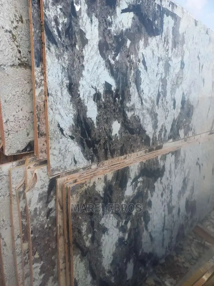 Italian Quality Pure Granite Stone 20mm Thickness