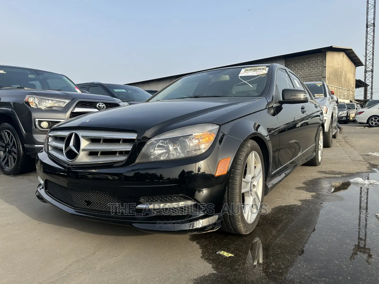 Mercedes-Benz C300 2011 Black