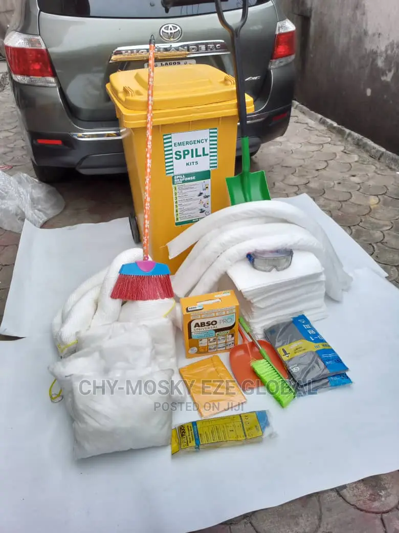 Emergency Oil Spill Kit (240liters)