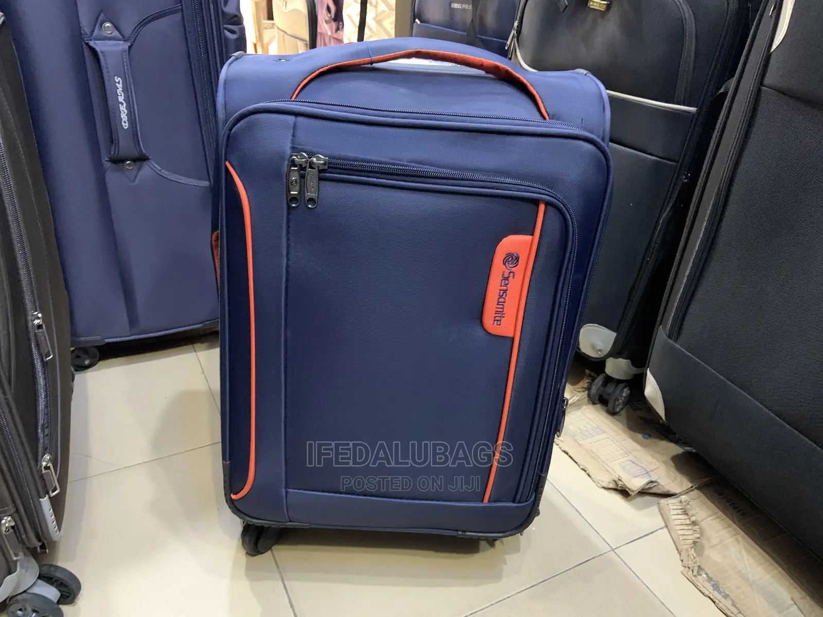 Small Size Quality Sensamite Traveling Luggage