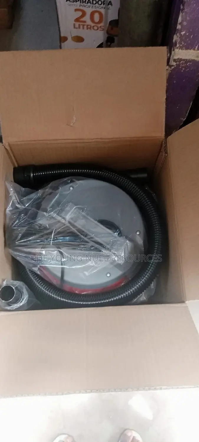 Original Wet and Dry With Blower Vacuum Cleaner 20L