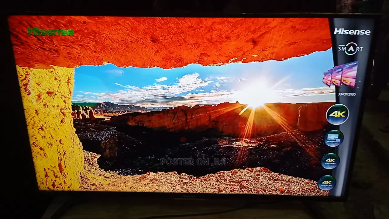 UK USED 43 Inches Hisense Smart TV HDR